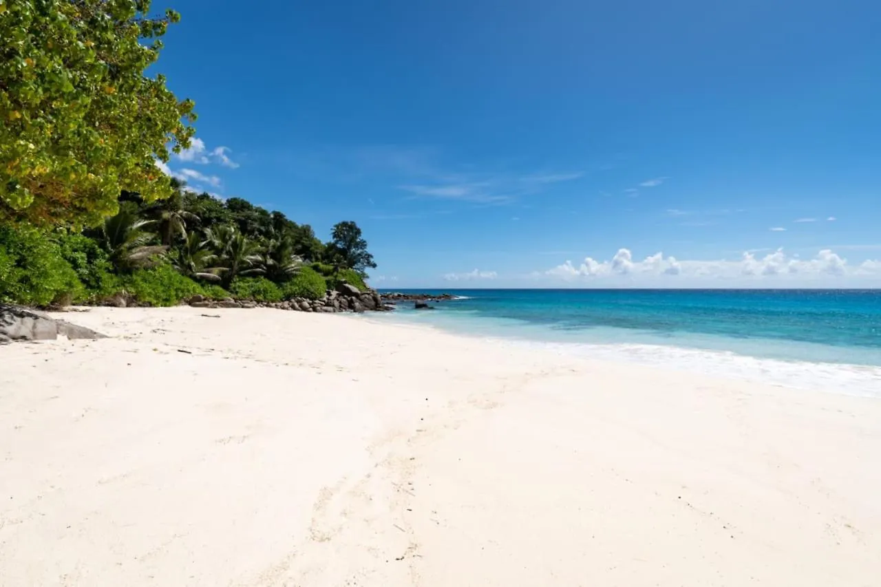 Spacious House With Shared Pool In Machabee 0*,  Seychelles